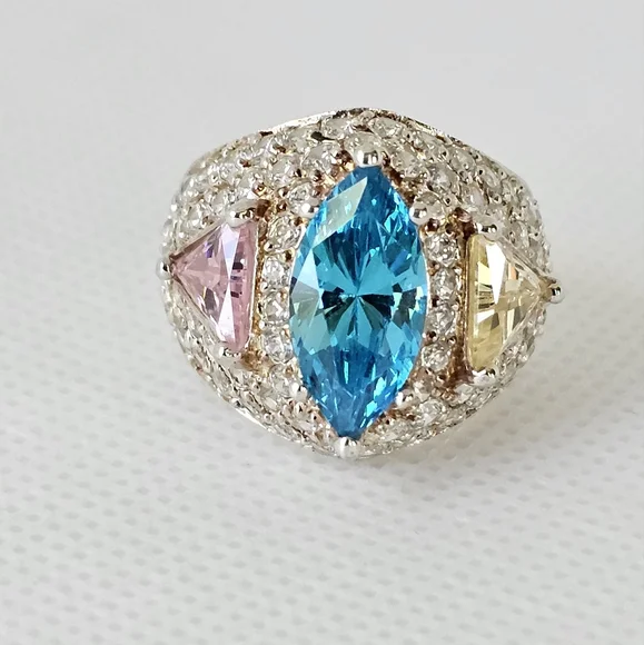 Authentic Victoria Wieck Absolute Ring Sterling Silver Size 7 - Picture 1 of 8